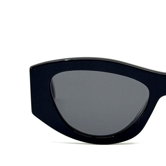 New! CELINE Sunglasses CL40308U 01A, Authentic - Picture 4 of 12